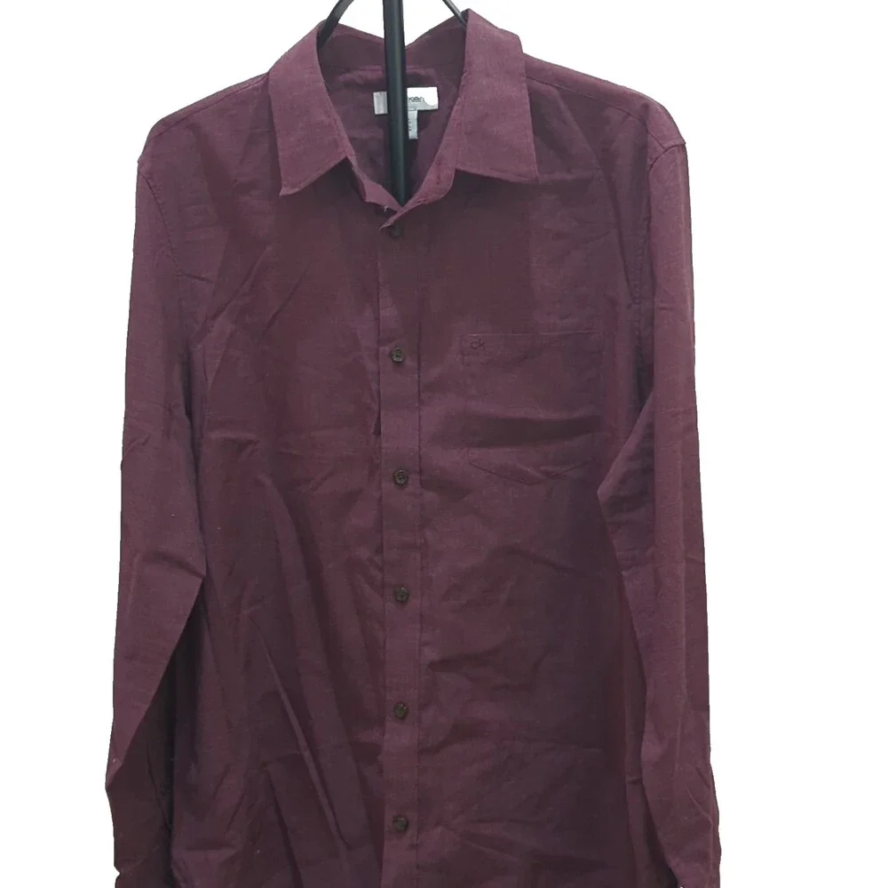 Calvin Klein Men’s Burgundy Solid Cotton Dress Shirt L Wrinkle Resistant